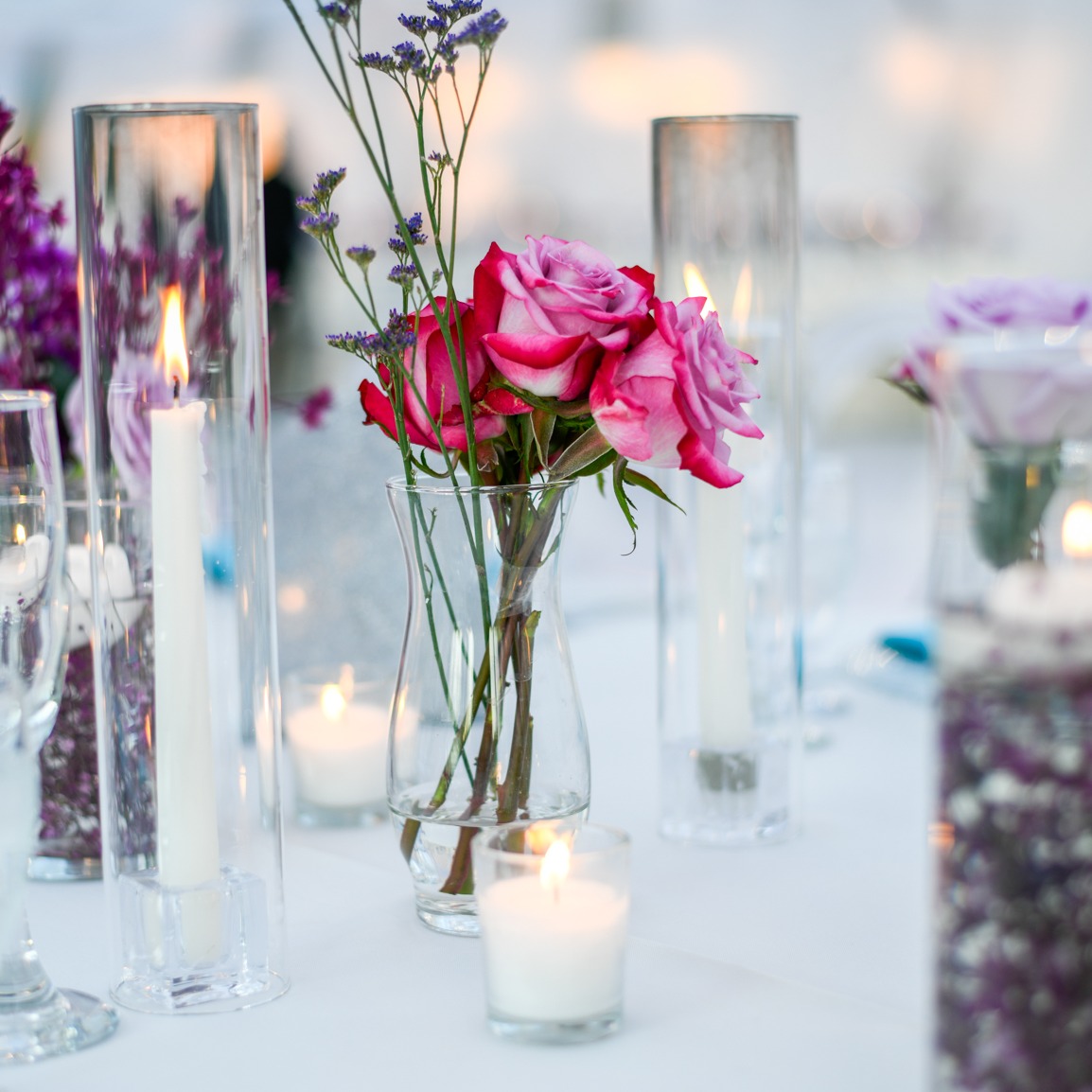 minimal pink rose floral centerpiece for wedding reception